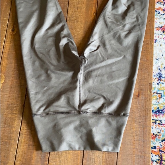 Arie leggings - Picture 3 of 3